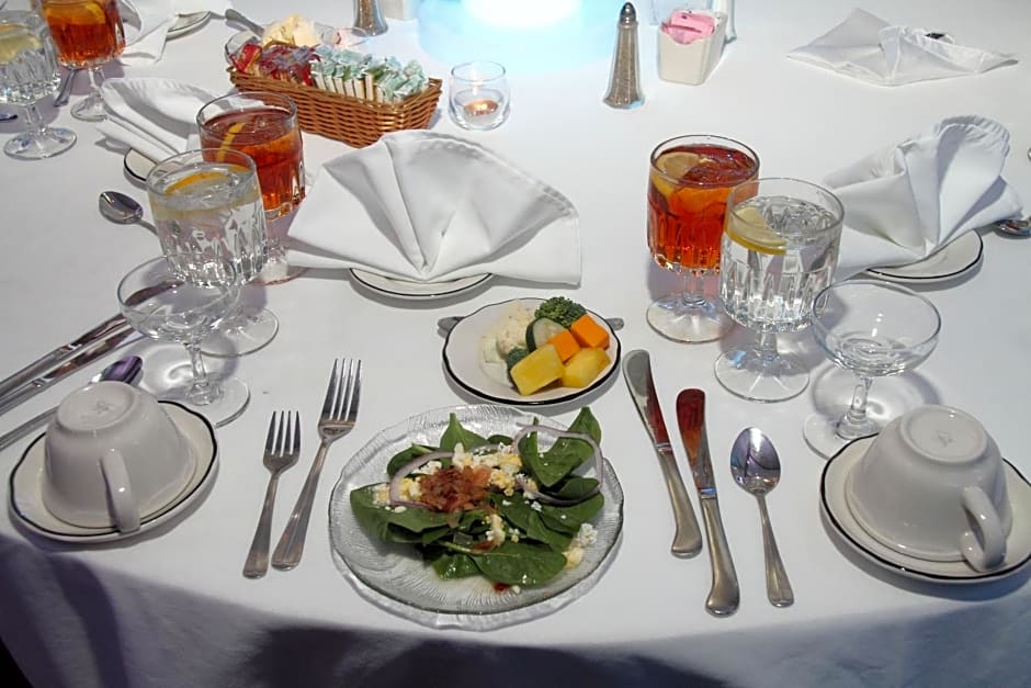 Holiday Inn At Six Flags Saint Louis by IHG