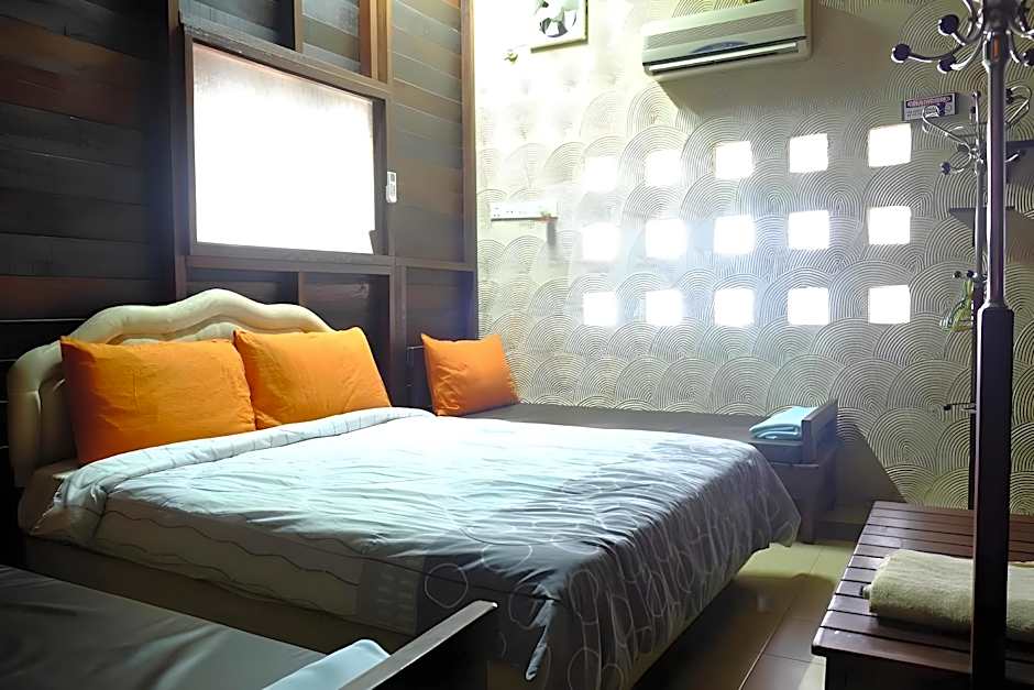 TNT Novelty Vacation House