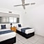 Surfers International Apartments