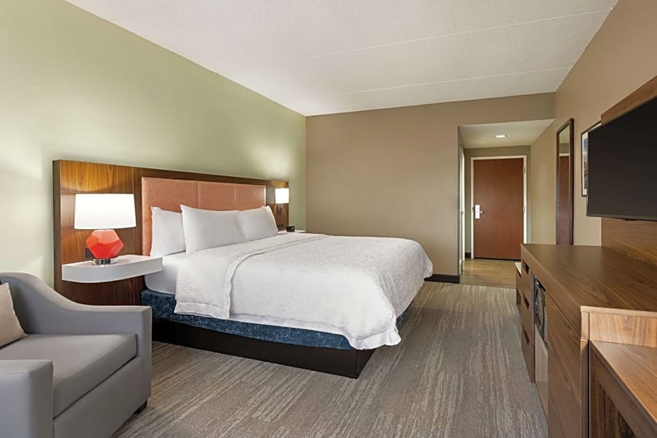 Hampton Inn By Hilton & Suites Frederick-Fort Detrick, Md