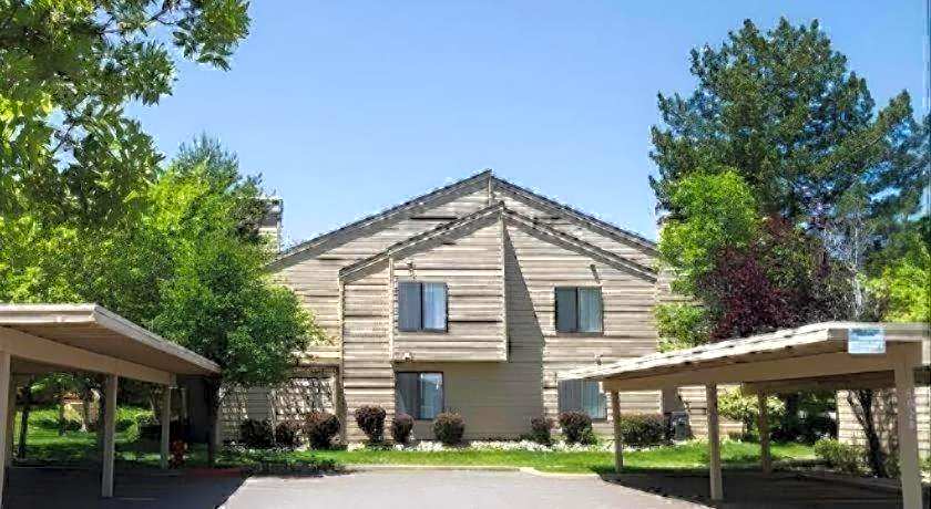 Club Lakeridge Resort