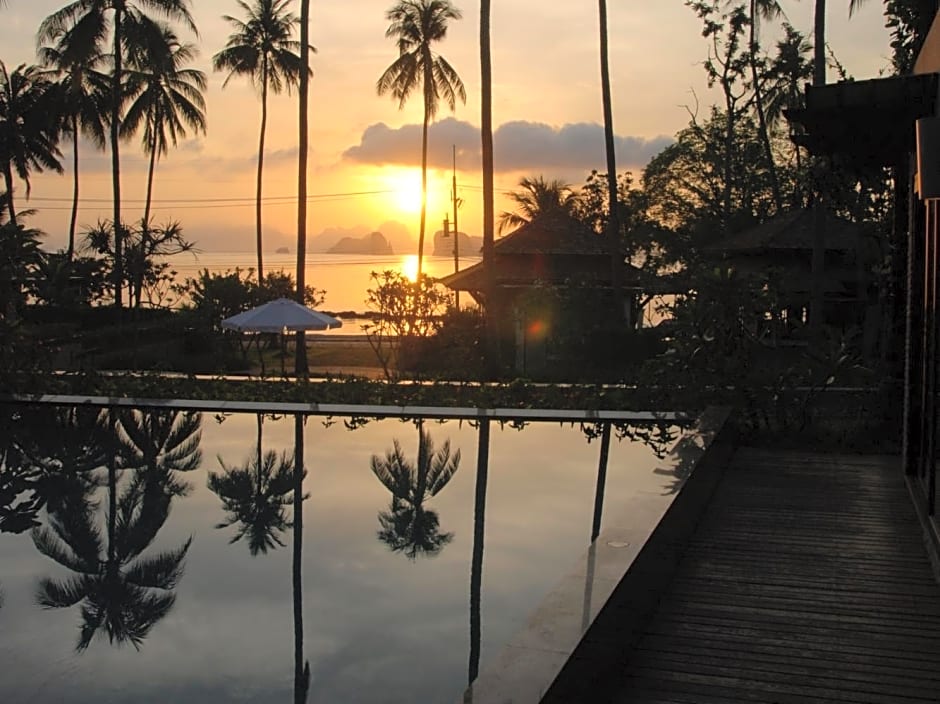 Niramaya Villa & Wellness Resort