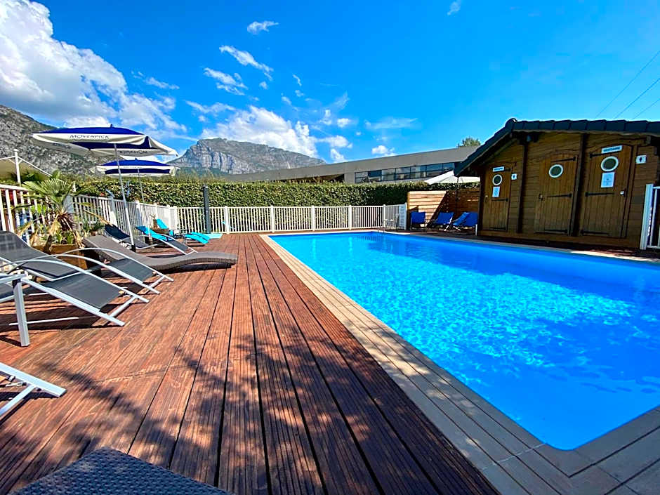 Hôtel Le Néron - Logis