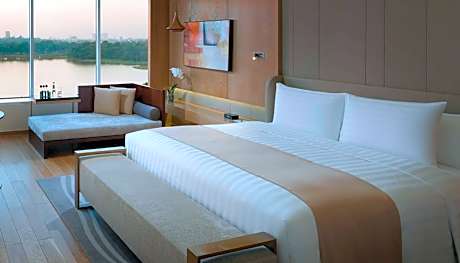 Premium Room with Lake View
