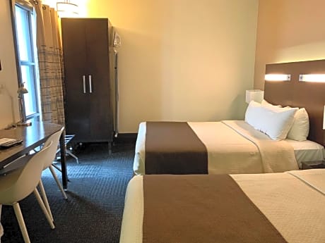 Standard Room with Two Queen Beds