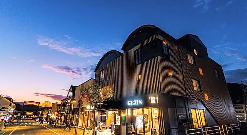 GEMS YUFUIN Hotel and Spa Cafe Bar