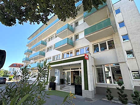 Hotel Aurum Family "A"