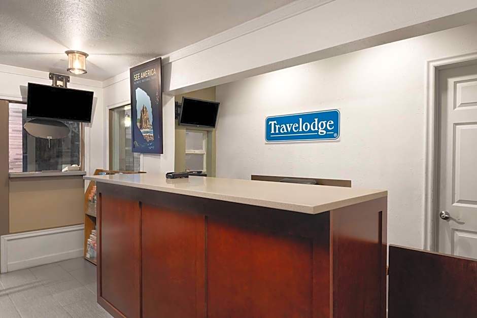 Travelodge by Wyndham Everett City Center