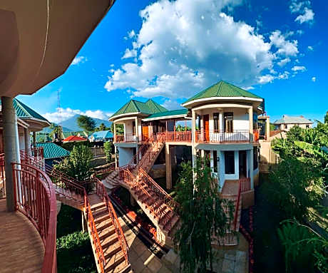 Wademac Arusha Inn Hotel