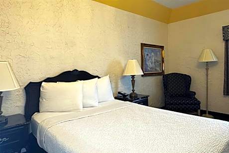 Chateau Hotel and Conference Center