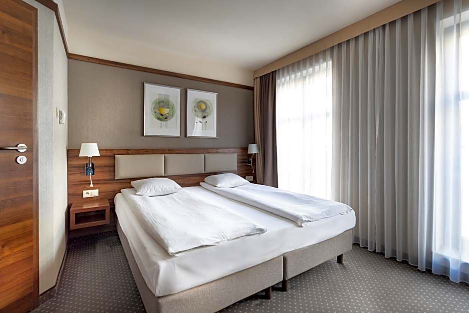 Golden Tulip Krakow City Center