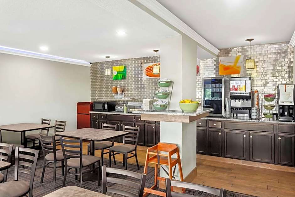 Econo Lodge Waynesboro - Skyline Drive