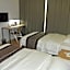 Super 8 Hotel @ Bayan Baru