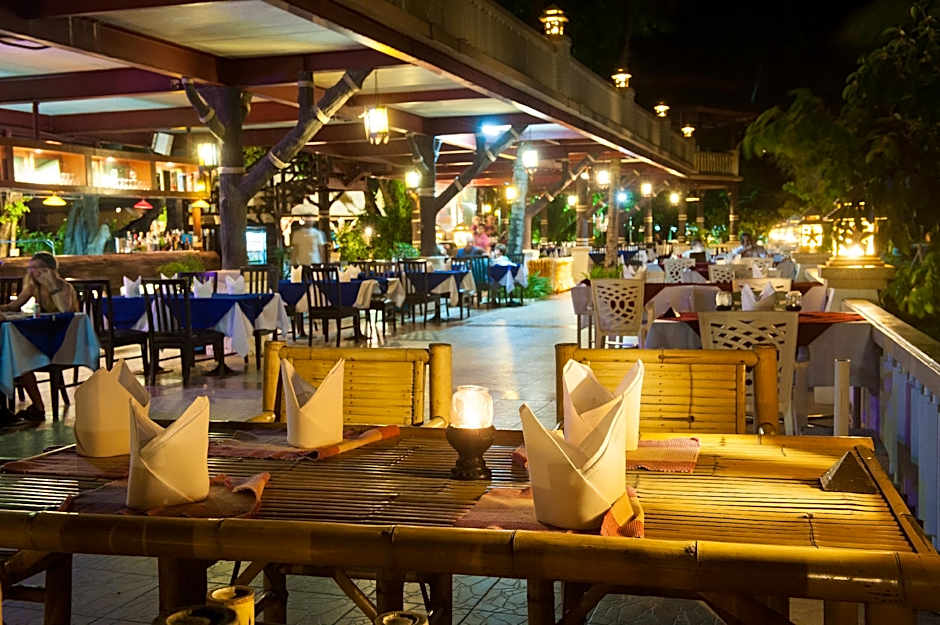 Phi Phi Island Cabana Hotel