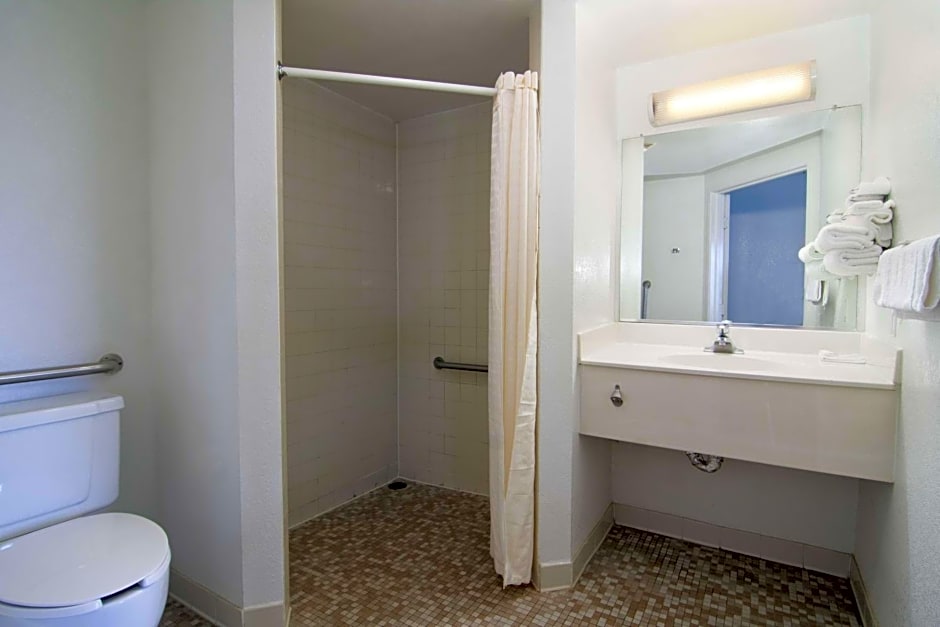 Motel 6-Lakeville, MN - South - Lakeville