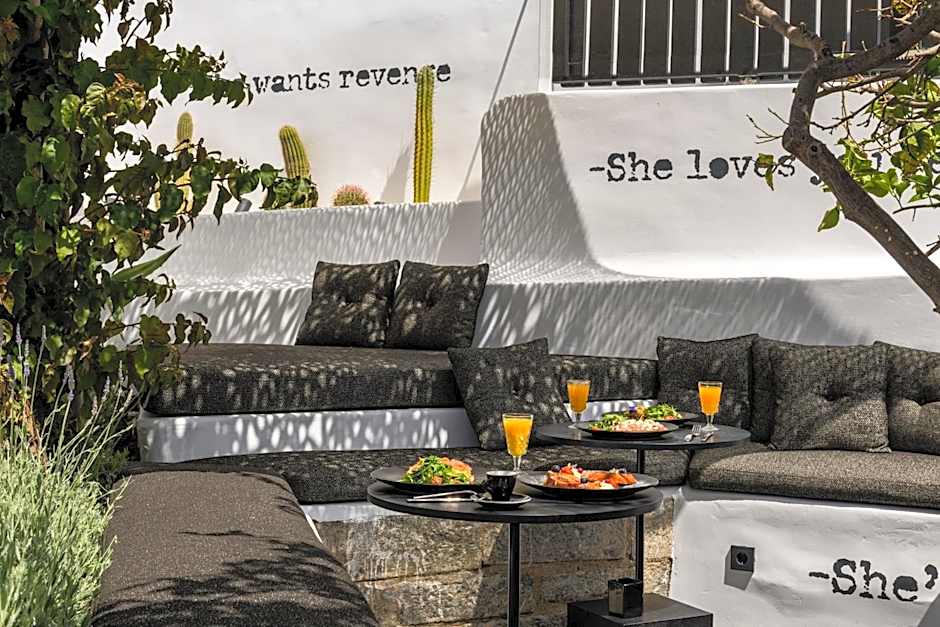 She Mykonos Boutique Hotel