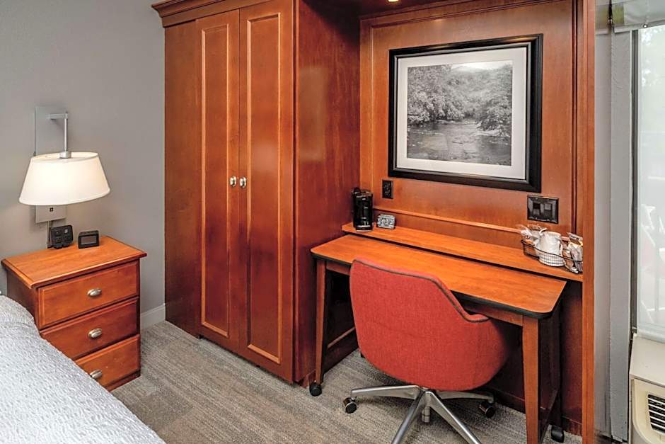 Hampton Inn By Hilton Charleston/Downtown/Civic Center