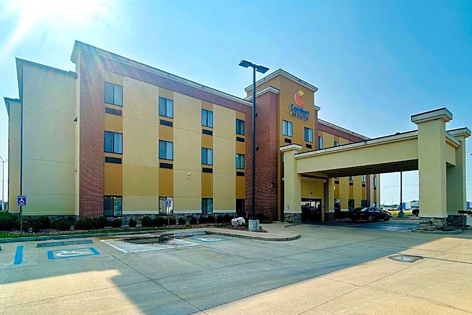 Comfort Inn & Suites Independence