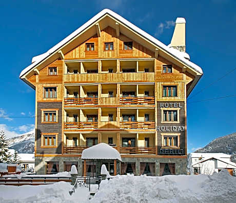 Hotel Holiday Debili