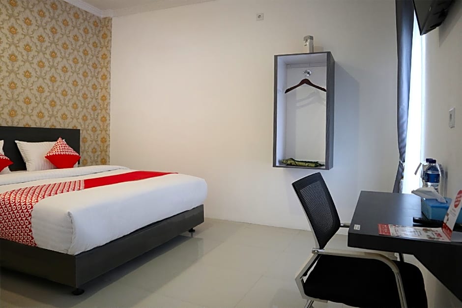 OYO 1185 Sachila Residence Syariah