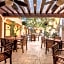 El Zaguán Colonial by GuruHotel