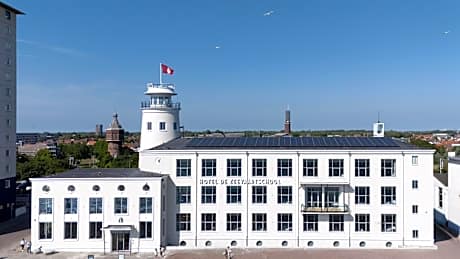 Hotel De Zeevaartschool