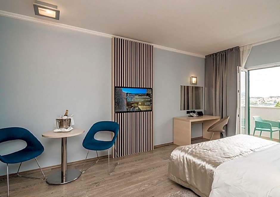 Berkeley Hotel & Day Spa