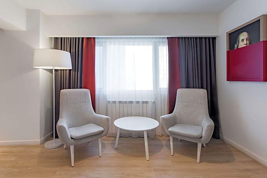 Park Inn by Radisson Bucharest Hotel & Residence