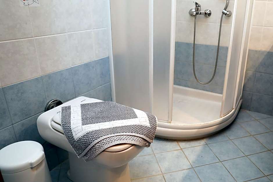 Pandora Studios Skiathos