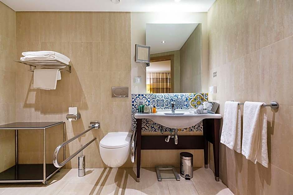 Hilton Vilamoura As Cascatas Golf Resort & Spa