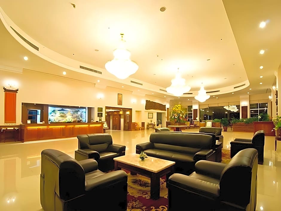 Champasak Grand Hotel