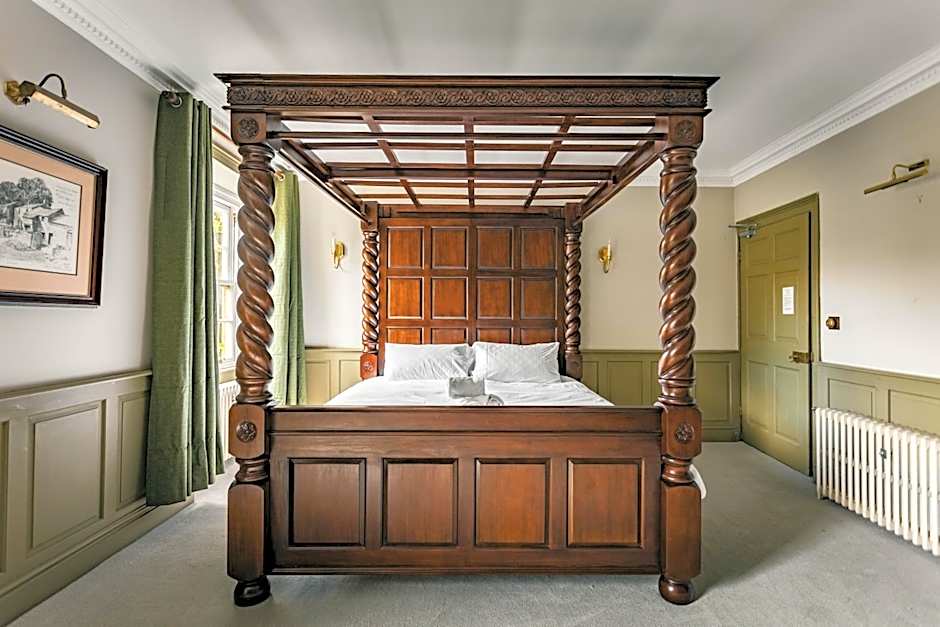 The Green Dragon at Hardraw