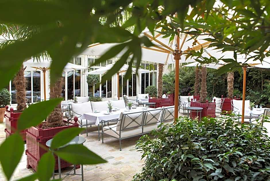 La Réserve Paris Hotel & Spa