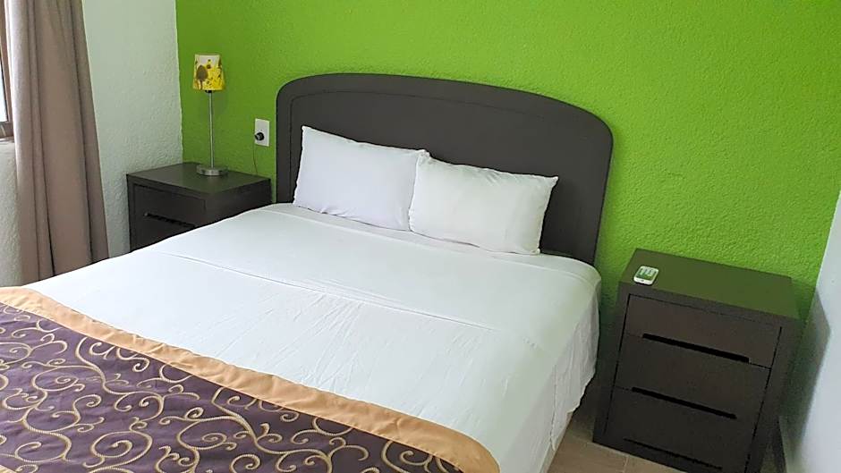 Nirvana Hotel & Hostel - Cancun Hotel Zone – Cancun, TX