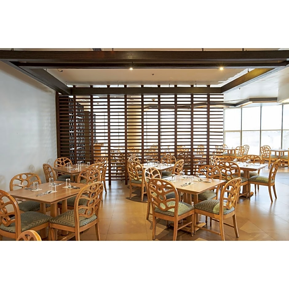 Summit Circle Cebu - Quarantine Hotel