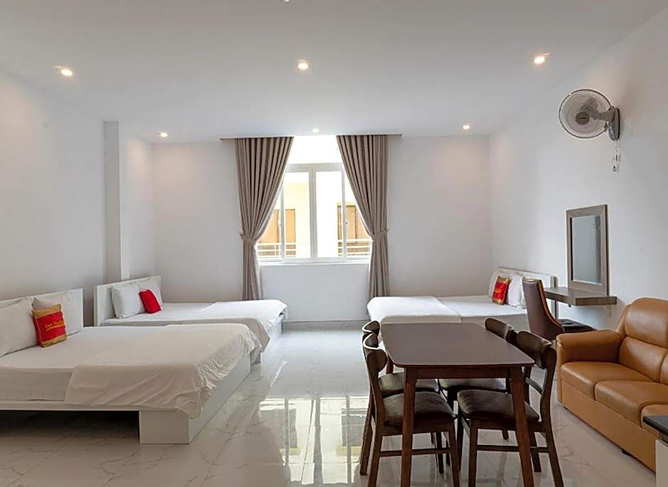 Tuyet Lan Hotel