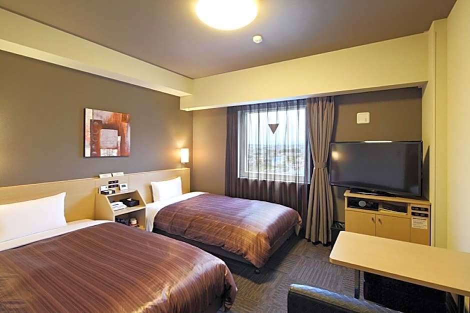 Hotel Route Inn Chiba Newtown Chuo Ekimae - Narita Airport Access Line