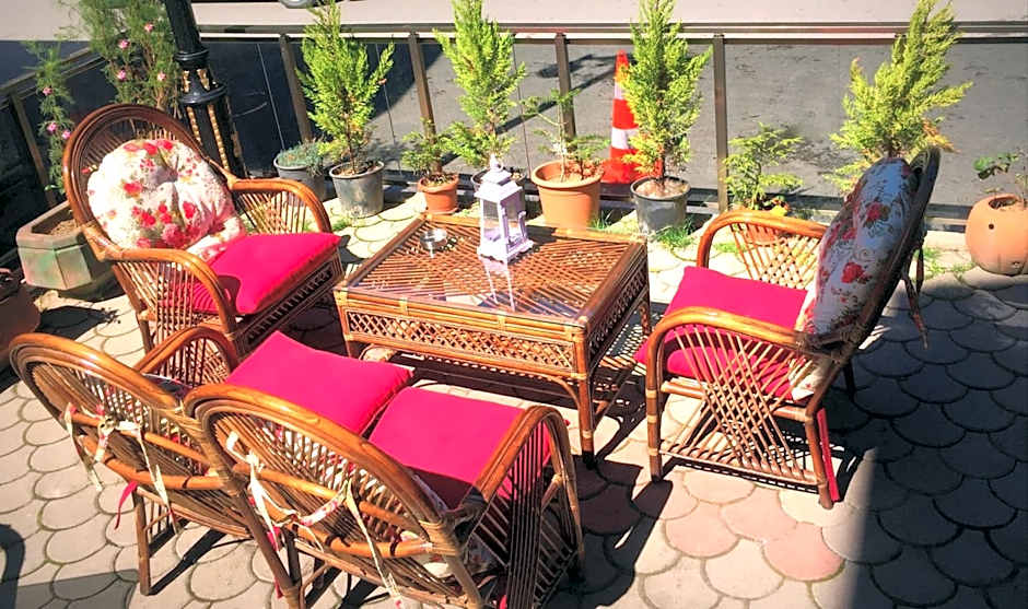 Inanlar Garden Hotel & Bungalow