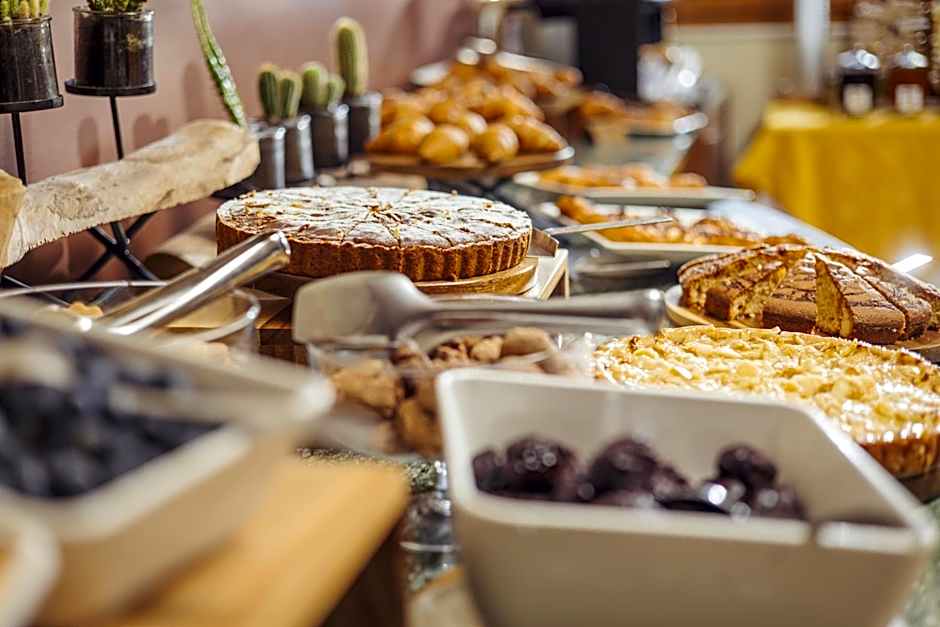 Hotel Careni Villa Italia