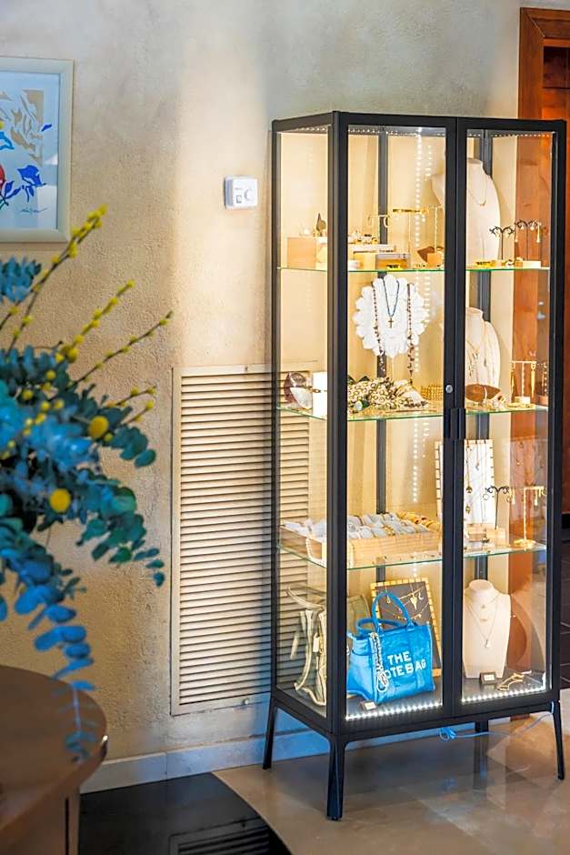 Hotel Restaurant Bon Retorn