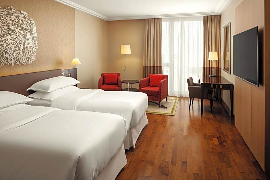 Photo 1 of 4 of Classic 2 Twin Beds Guestroom
