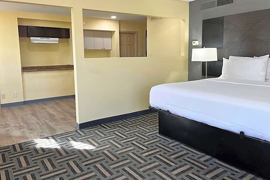 Baymont by Wyndham Indianapolis Airport Lynhurst