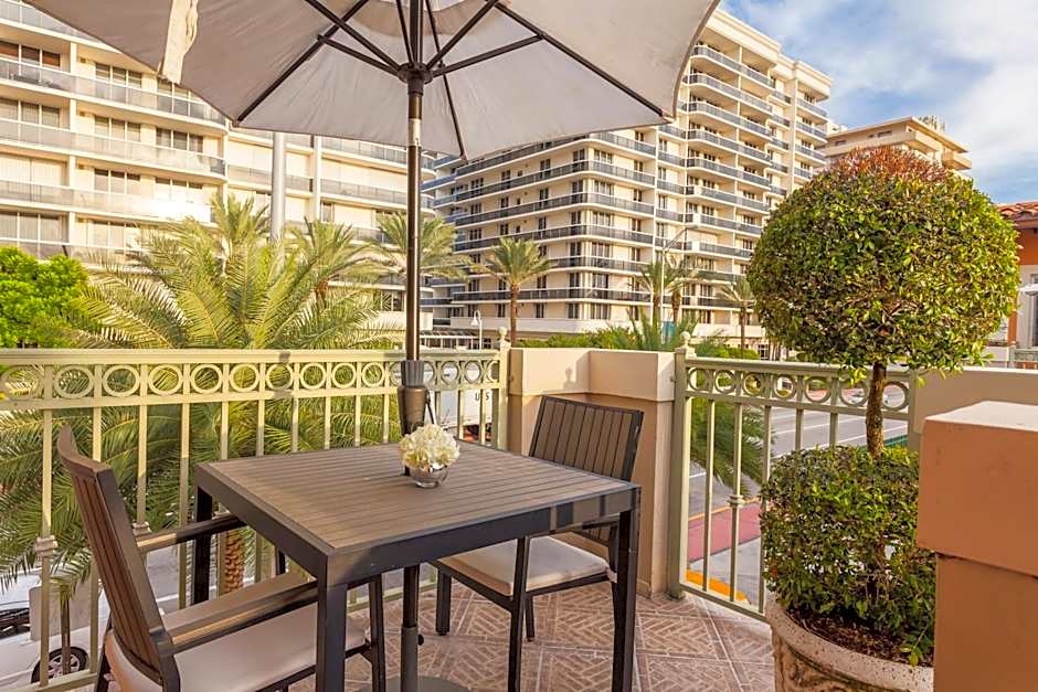 Sun Harbour Boutique Hotel