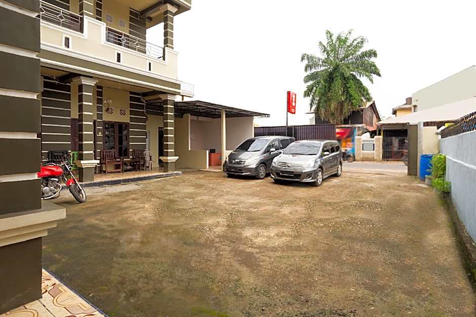 Hotel O Adelia Residence