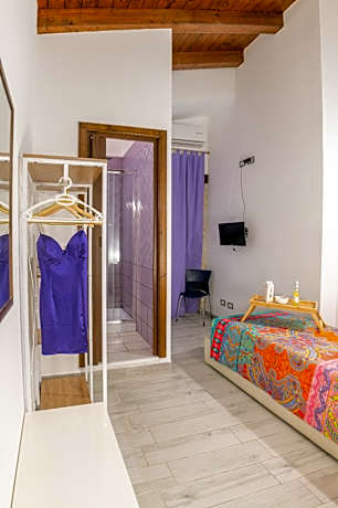 Standard Single Room with Shower