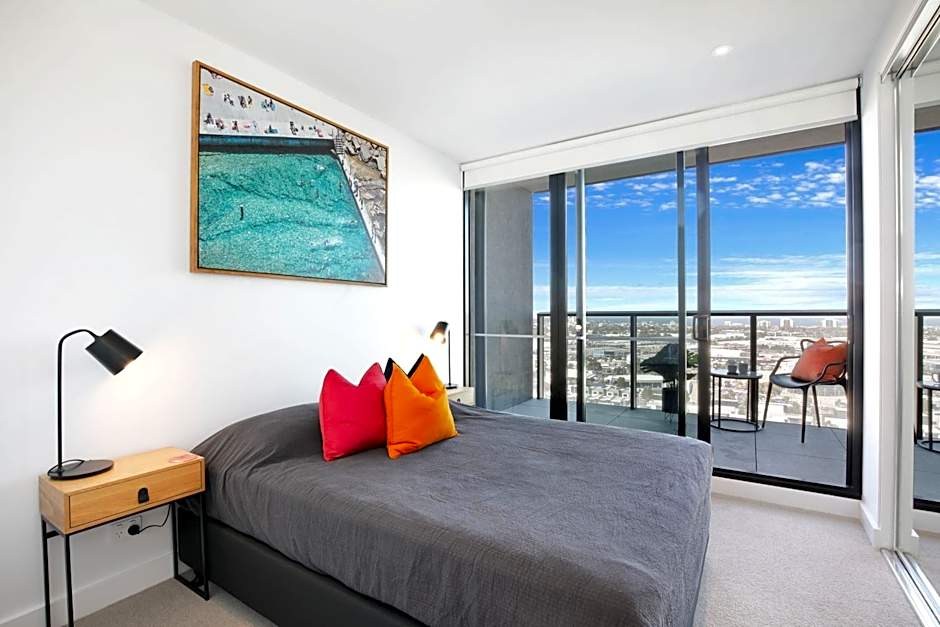 Orange Stay at Collins Wharf