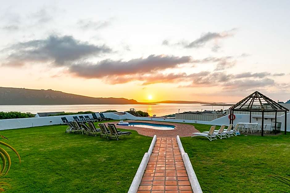 Adventure Pad's by The Farmhouse Hotel