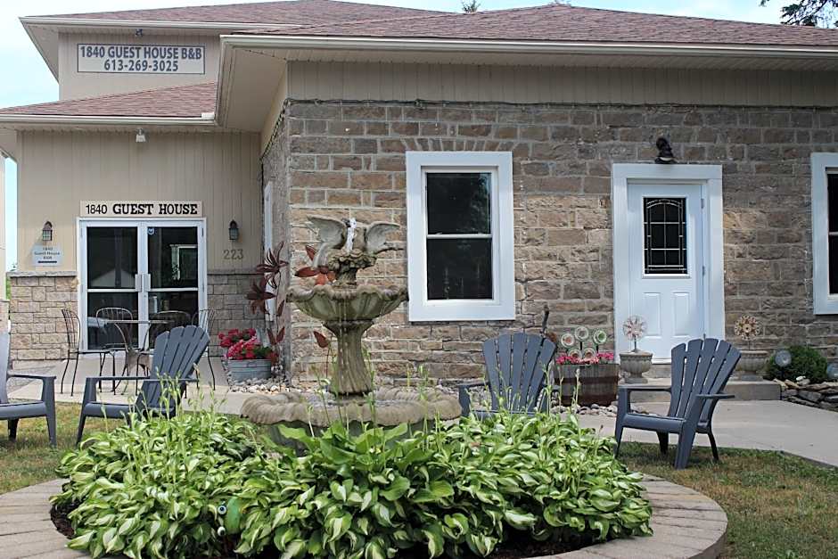 1840 Guest House B&B Merrickville