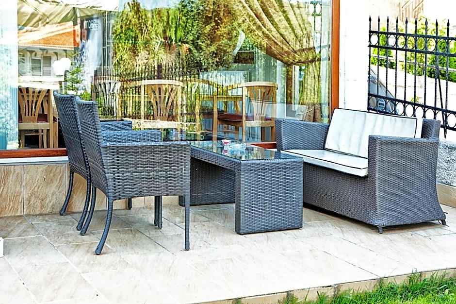 Anastassiou Hotel - Bike and motorcycle friendly hotel