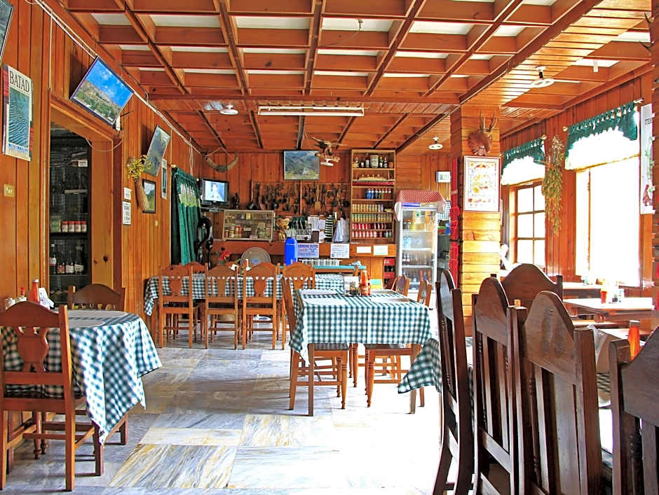 Uyami's Green View Lodge